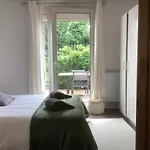 Cozy Oasis: Quiet 2-room With Terrace And Free Parking Holiday home *
